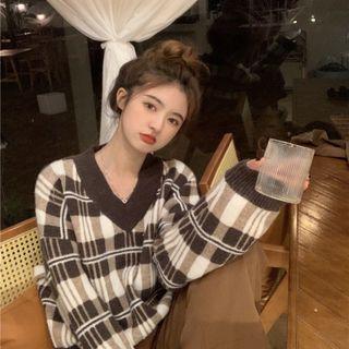 V-neck Plaid Sweater Sweater - Coffee - One Size