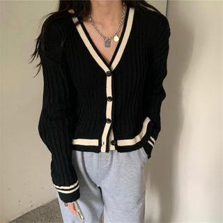 V-neck Button Knit Jacket