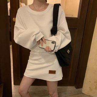 Set: Long-sleeve Pullover + Mini Skirt