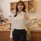 Half-placket Scallop-edge Blouse