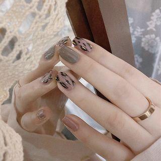 Leopard Print Faux Nail Tips J92 - Green & Pink & Almond Leopard - One Size