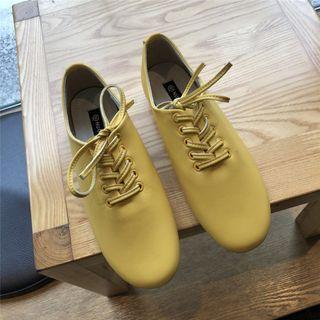 Faux Leather Lace Up Low Heel Shoes