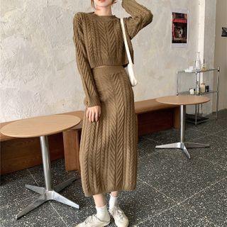 Chunky Knit Cropped Sweater / Midi Skirt