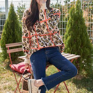 Round-neck Boxy Leopard Sweater