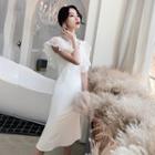 Lace Panel Cap-sleeve Midi Dress