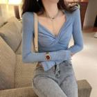 Deep V-neck Twisted Skinny T-shirt