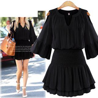 Cutout Shoulder V-neck 3/4-sleeve Dress