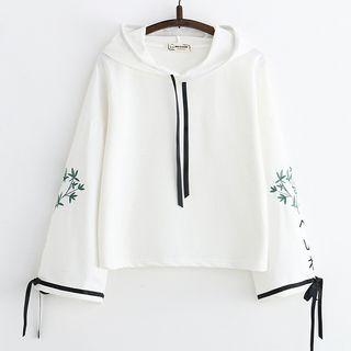 Long-sleeve Leaf Embroidered Hoodie