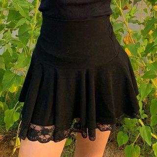 Lace Trim A-line Mini Skirt