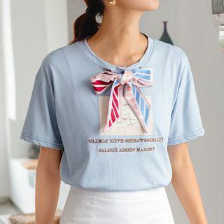 Short-sleeve Print T-shirt With Print Necktie
