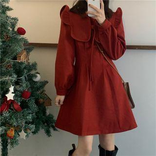Plain Wood Ear Trim Long-sleeve Dress