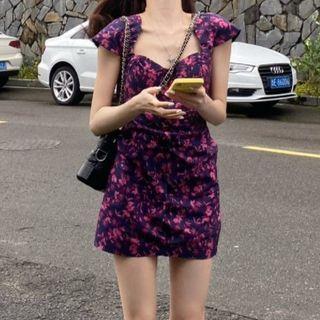 Cap Sleeve Sweetheart Neckline Floral Print Mini Dress