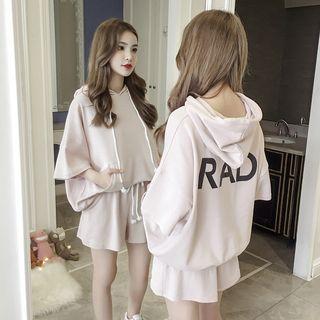 Set: Lettering 3/4-sleeve Hoodie + Shorts