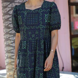 Puff-sleeve Maxi Patterned Dress