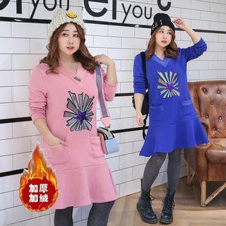 V-neck Embroidered Ruffle Hem Pullover Dress