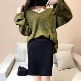 Set: V-neck Sweater + Straight Fit Knit Skirt / Set