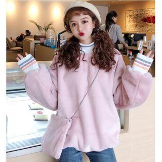 Set: Mock Neck Fluffy Sweatshirt + Chain Strap Crossbody Bag