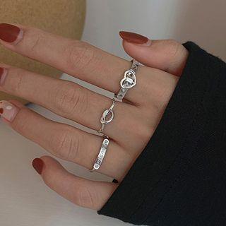 Chain Heart / Buckled Ring