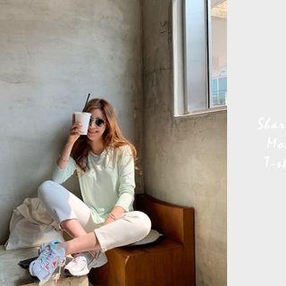Crewneck Pastel Basic T-shirt