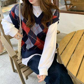 V-neck Argyle Loose-fit Knit Vest
