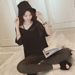Set: Camisole + V-neck Elbow-sleeve T-shirt