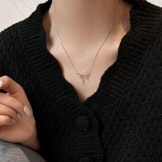 Bow Rhinestone Pendant Alloy Necklace Necklace - Silver - One Size