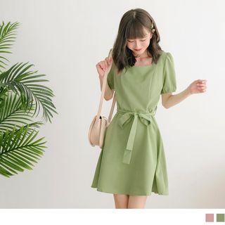 Tie-waist Square Collar Plain Dress