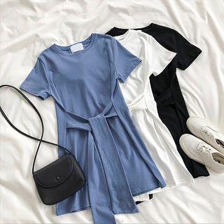 Plain Crewneck Lace-up Short-sleeve Dress