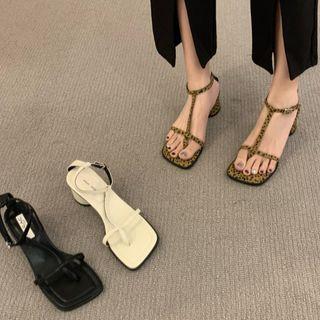 Block-heel T Strap Sandals