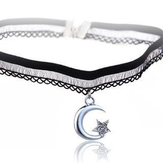 Moon Lace Choker X251 - Black - One Size