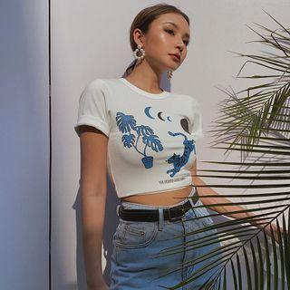 Tiger-print Crop T-shirt