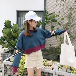 Color Block Cut Out Cropped Sweatshirt