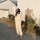 Ribbed Zipped Kangaroo Hoodie
