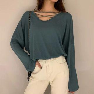 Long-sleeve Crossed Strap T-shirt