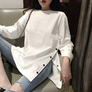 Long-sleeve Buttoned Slit Top