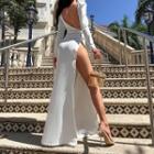 Long Sleeve Open-back Slit Dress