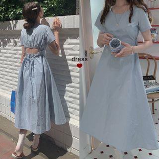 Short-sleeve Cutout Midi A-line Dress Airy Blue - One Size