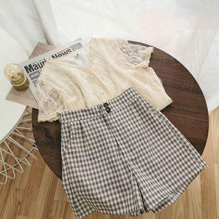 Set: Short-sleeve Lace Top + Plaid Shorts