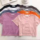 Short-sleeve Round-neck Embroidered T-shirt