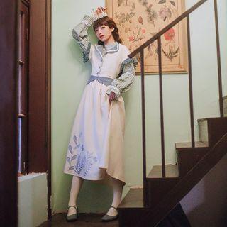 Short-sleeve Floral Embroidered Midi A-line Shirtdress