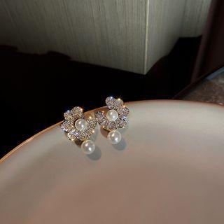 Rhinestone Faux Pearl Dangle Earring 1 Pair - Silver Pin - Gold - One Size