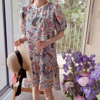 Puff-sleeve Ruffle-hem Patterned Dress