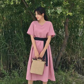 Linen V-neck Tie-waist Long Dress