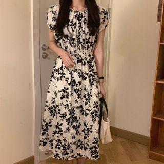 Short-sleeve Floral Print Midi A-line Dress Black Print - Almond - One Size