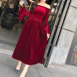 Off-shoulder Long-sleeve Midi Dress