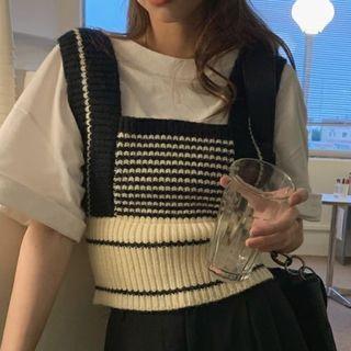 Two-tone Cropped Sweater Vest Black & White - One Size