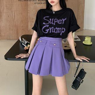 Short-sleeve Lettering T-shirt / Pleated Skirt