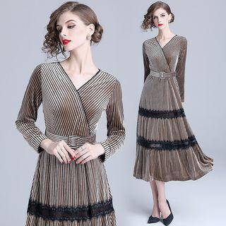 Long-sleeve Lace Panel Midi Velvet A-line Dress