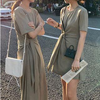 Short-sleeve Tie-waist T-shirt / T-shirt Dress