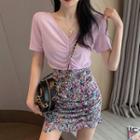 Short-sleeve Shirred T-shirt / Floral Print Mini Pencil Skirt